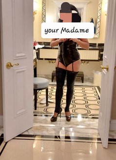 Madame Tara - dominatrix in Hong Kong Photo 25 of 27