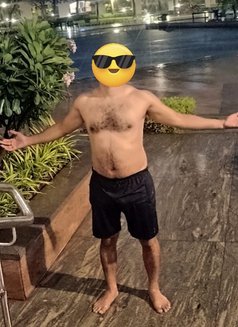 Maddy_26 - Male escort in Bangalore Photo 4 of 4