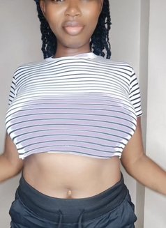 Maddy Black Lady - escort in Lisbon Photo 1 of 5