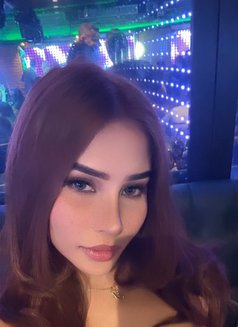 Maddy - puta in Abu Dhabi Photo 5 of 6