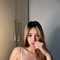 Maddy - escort in Makati City Photo 1 of 14