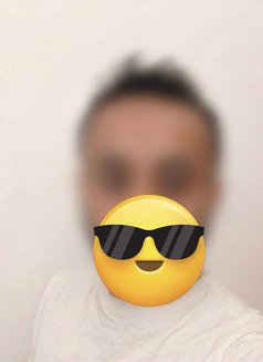 Maddy_26 - Male escort in Bangalore Photo 3 of 3