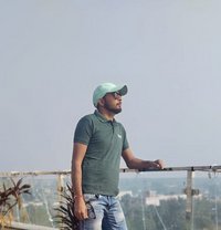 Maddy - Intérprete masculino de adultos in Gurgaon