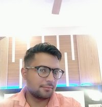 Maddy - Male escort in Gurgaon