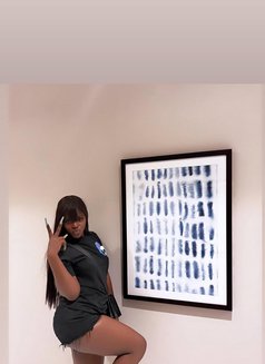 Maddy - puta in New Delhi Photo 1 of 4