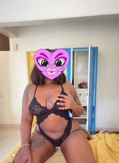 Madeline - escort in Bangalore Photo 3 of 6