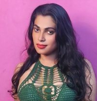 Madhavi Cam and Real Meet - Transsexual escort in Chennai