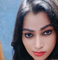 Madhavi tranes VC and direct available - Transsexual escort in Chennai Photo 5 of 9