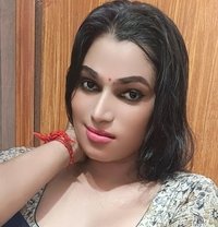 Madhavi Cam and Real Meet - Acompañantes transexual in Chennai