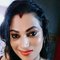 Madhavi Hot Sexy - Acompañantes transexual in Chennai Photo 3 of 11