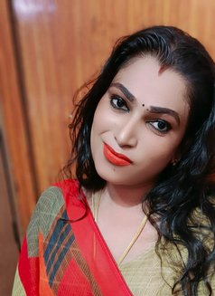 Madhavi - Acompañantes transexual in Chennai Photo 6 of 13
