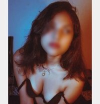 Madhu cam show real meet - escort in Bangalore Photo 1 of 4