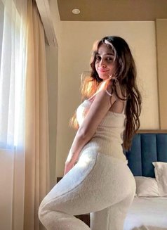 Madhu - escort in Chandigarh Photo 4 of 4