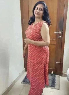 Madhu High Profile Girl - escort in Hyderabad Photo 1 of 3