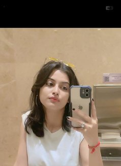 Madhu - escort in Ghaziabad Photo 1 of 3