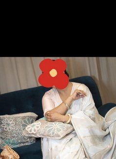 Madhu - escort in Hyderabad Photo 2 of 2