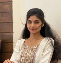 Madhu - puta in Kochi