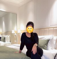 Madhu real meat & cam show - escort in Mumbai