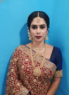 Madhu - Transsexual escort in Chennai Photo 1 of 1