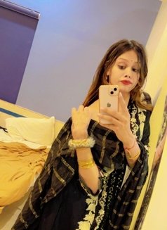 Lovely madhu - Transsexual escort in Bangalore Photo 2 of 7