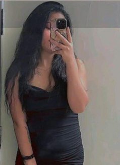 Madhu sharma - puta in Visakhapatnam Photo 2 of 2