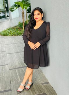 Madhu south Indian in abudhabi - escort in Abu Dhabi Photo 14 of 14
