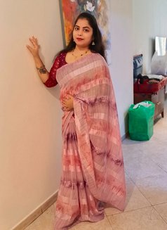 Madhu south Indian in abudhabi - escort in Abu Dhabi Photo 5 of 5