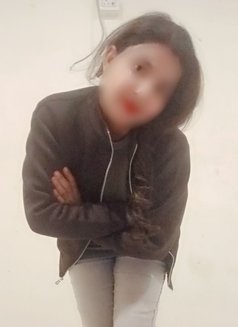 Madhu Cam Show sex chat - puta in New Delhi Photo 1 of 3