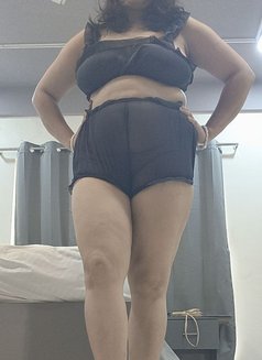 Madhuri Bhabhi - escort in Kolkata Photo 4 of 5