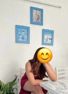 Madhuri - escort in Pune Photo 3 of 3