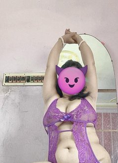 Madhurii Bhabhii - escort in Bangalore Photo 7 of 7
