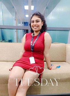 Madhurima Paira - escort in Kolkata Photo 2 of 5