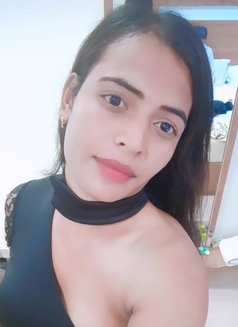 Madhusexy - Transsexual escort in Lucknow Photo 2 of 23