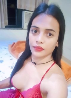 Madhusexy - Transsexual escort in Lucknow Photo 16 of 23