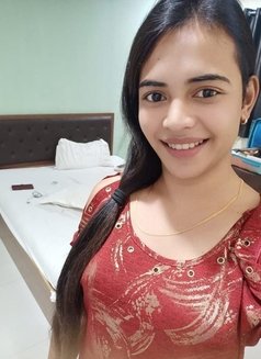 Madhusexy - Transsexual escort in Lucknow Photo 22 of 23