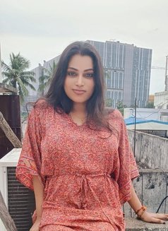 Madhvi Hot and Sexy - Transsexual escort in Chennai Photo 2 of 16