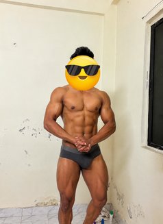 Jeet Pune - Acompañantes masculino in Pune Photo 3 of 4