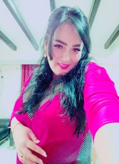 Madina BBW Irani - escort in New Delhi Photo 5 of 5