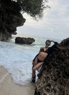 Madison Cola - Acompañantes transexual in Davao Photo 7 of 7