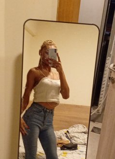 Madonna 🇱🇧 - Transsexual escort agency in Beirut Photo 9 of 16