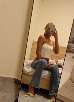 Madonna 🇱🇧 - Transsexual escort agency in Beirut Photo 10 of 16