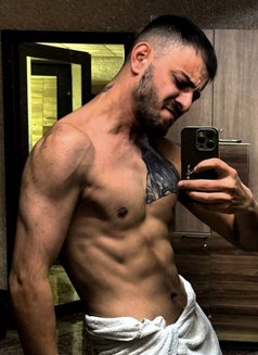 Madter - Acompañantes masculino in Belgrade Photo 5 of 8