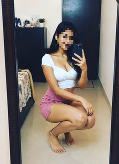 Madu Romantic Girl 20000/ - escort in Colombo Photo 4 of 10