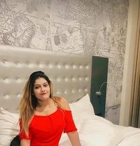 Madushi - escort in Colombo