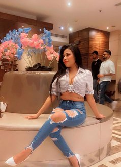 Madu - escort in Dubai Photo 6 of 8