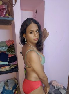 Madurai Shemale Anamika Here - Transsexual escort in Madurai Photo 2 of 3