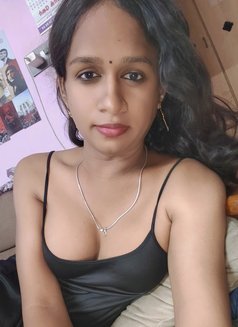 Madurai Shemale Anamika Here - Transsexual escort in Madurai Photo 3 of 3