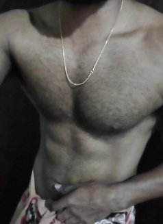 Madushan - Male escort in Colombo Photo 1 of 5