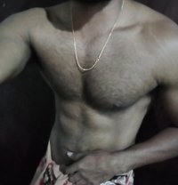 Madushan - Acompañantes masculino in Colombo