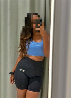 Madushi Fernando. ( Independent ) - escort in Colombo Photo 15 of 15